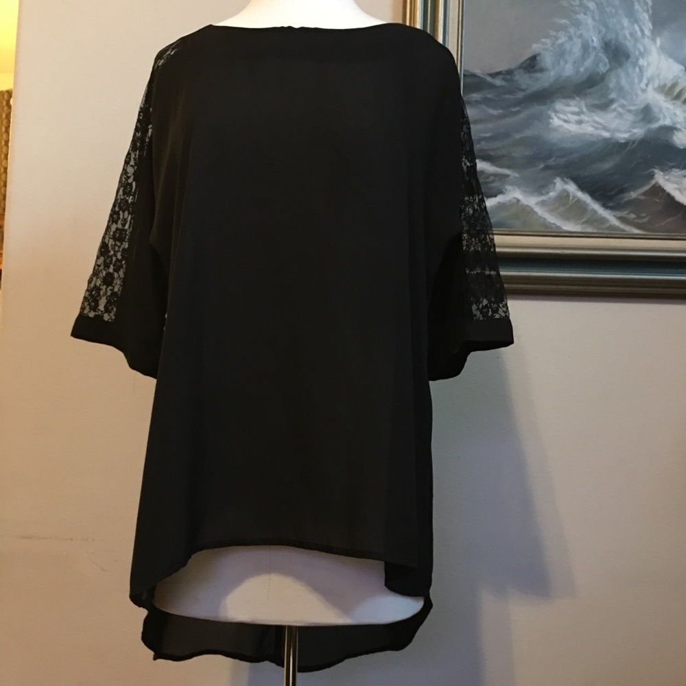 JtheWay Size Large - High Low Hem, Black Blouse Lace 3/4 sleeve Top